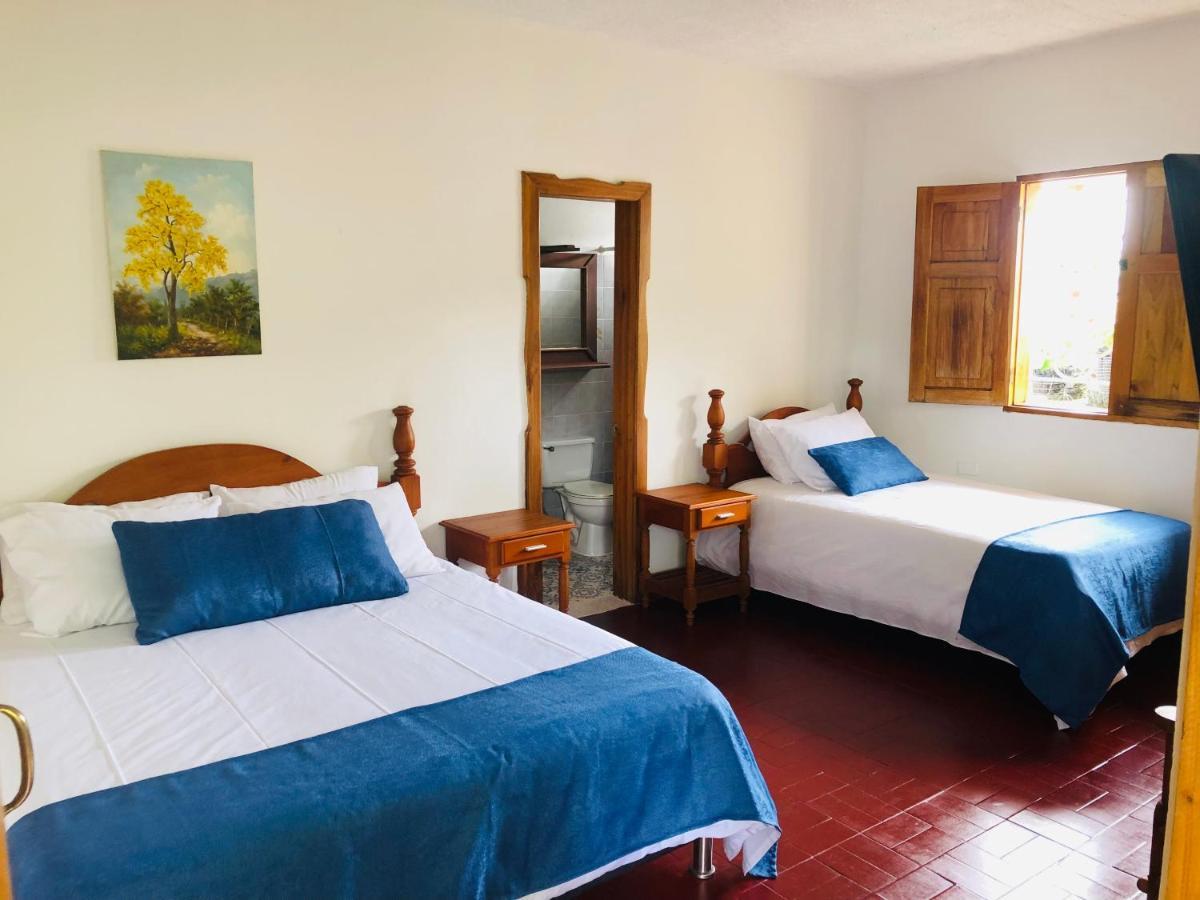 Castillo De Cascadas Finca Hotel Salamina Extérieur photo