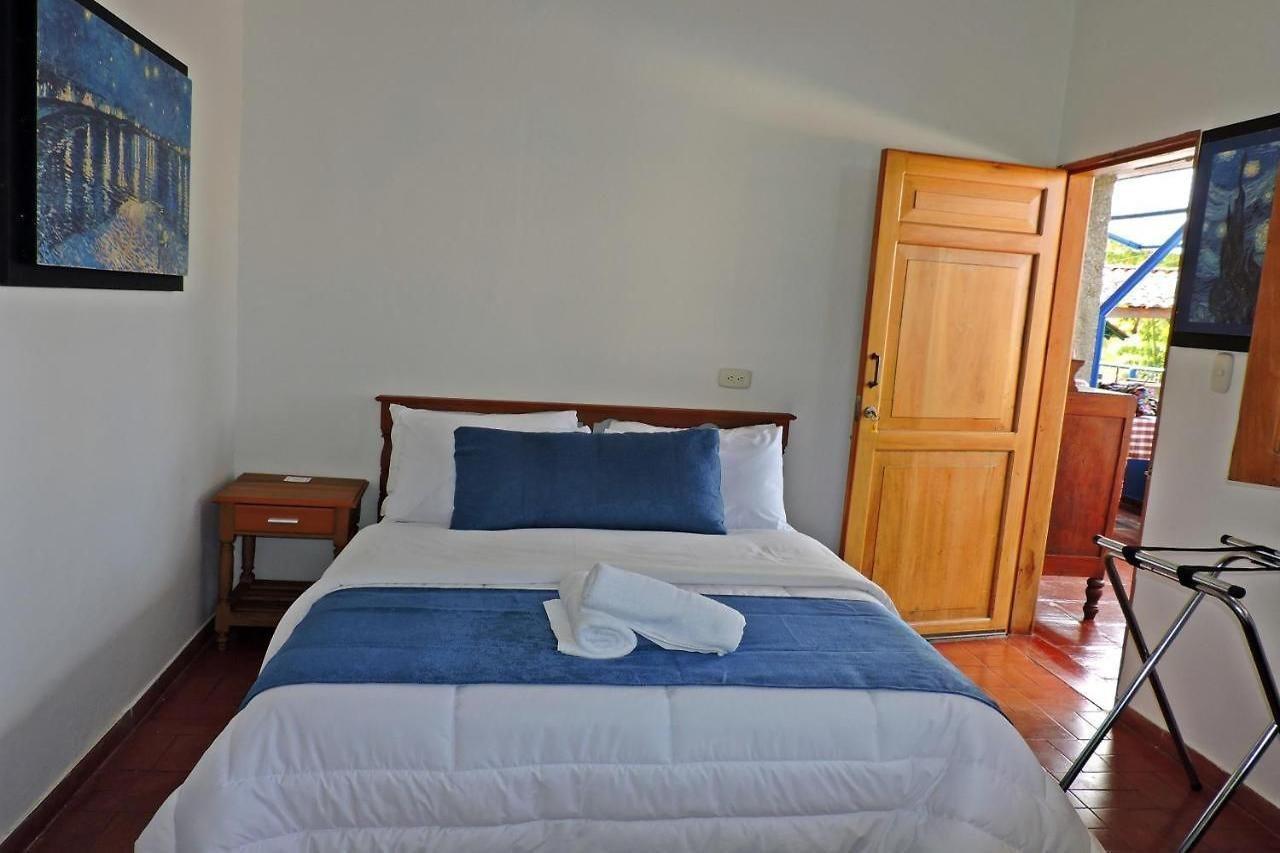 Castillo De Cascadas Finca Hotel Salamina Extérieur photo